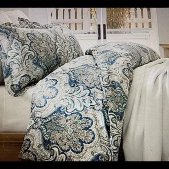 Pottery Barn Bedding Pottery Barn Blue Jordans Paisley Percale